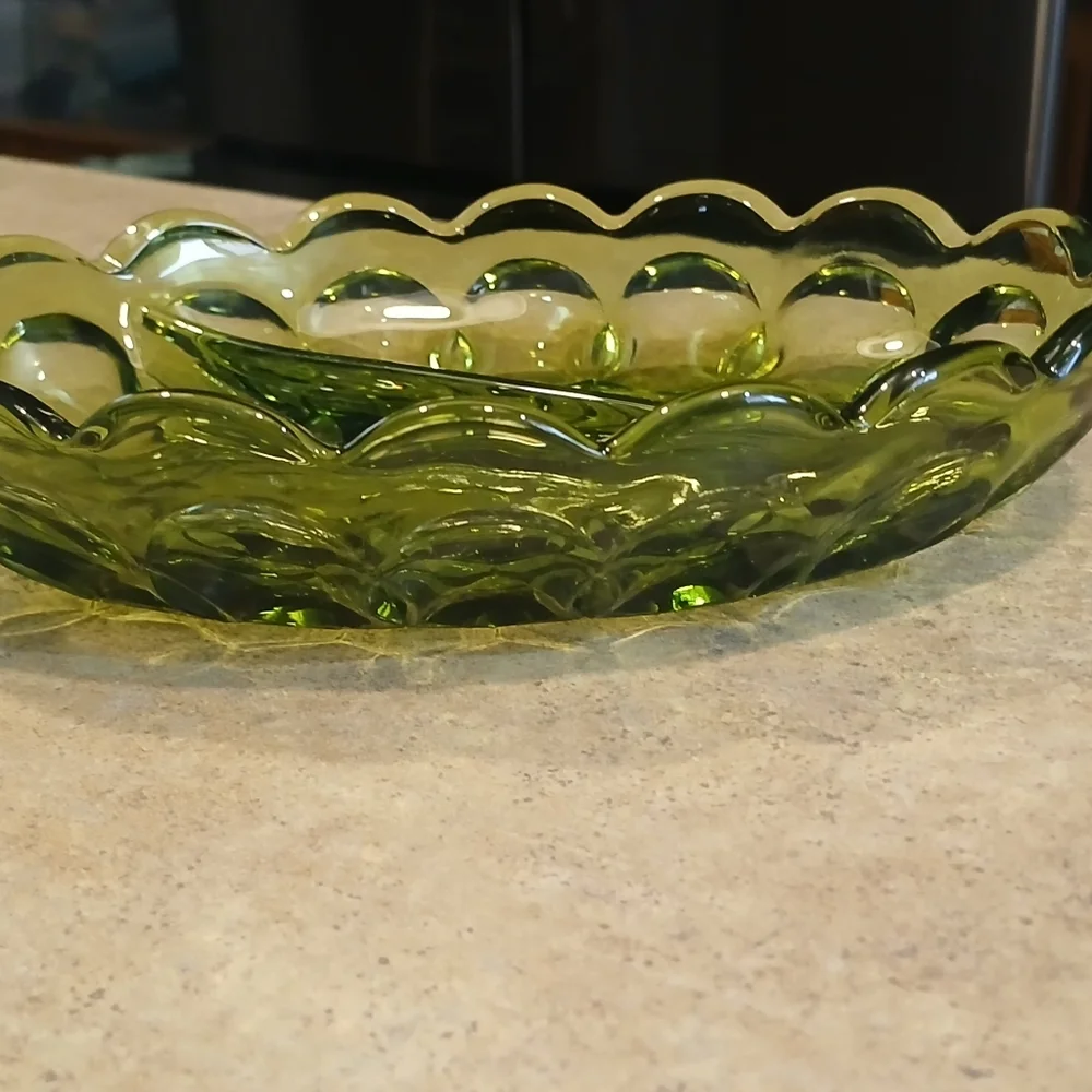 🧹Anchor Hocking Advacodo Green Scalloped Dish